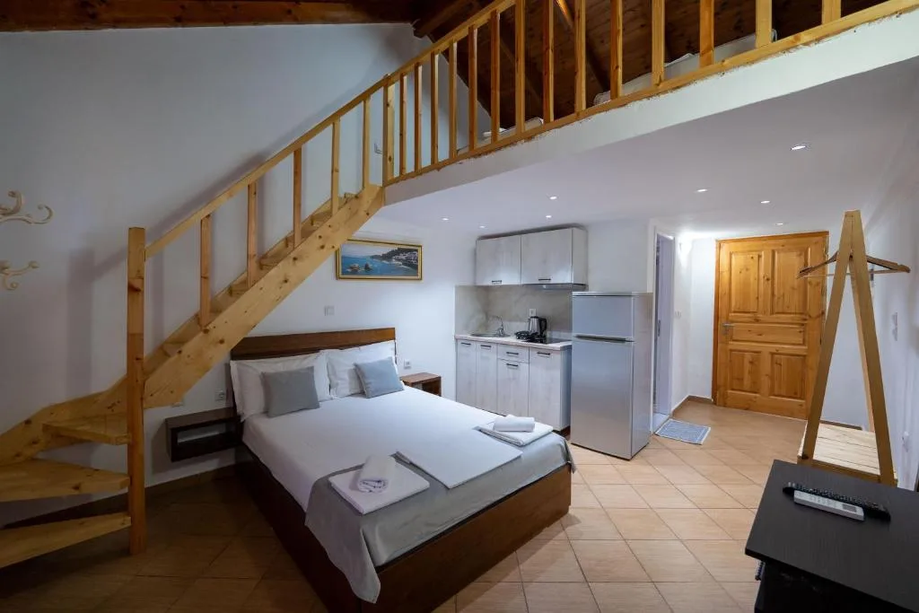 Duplex Apartment at Apart Hotel Alex