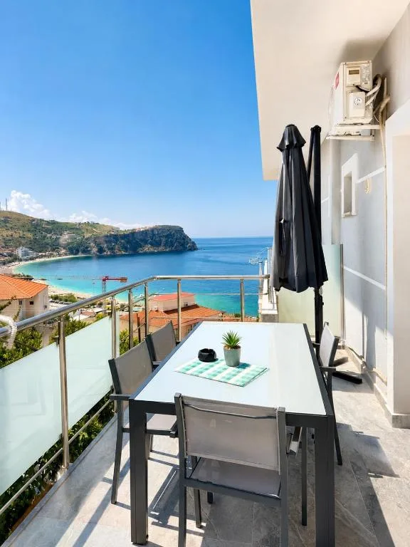 Deluxe Quadruple Room at Harmonia Himara