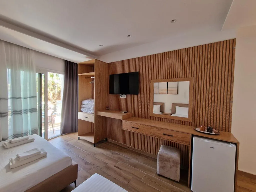 Deluxe Quadruple Room at Seaside Hotel