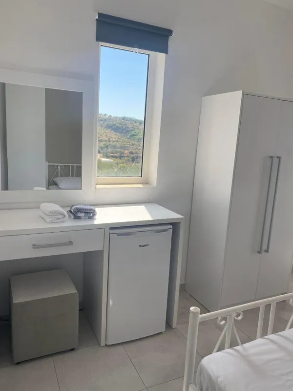 Penelope & Michael Rooms — view 5
