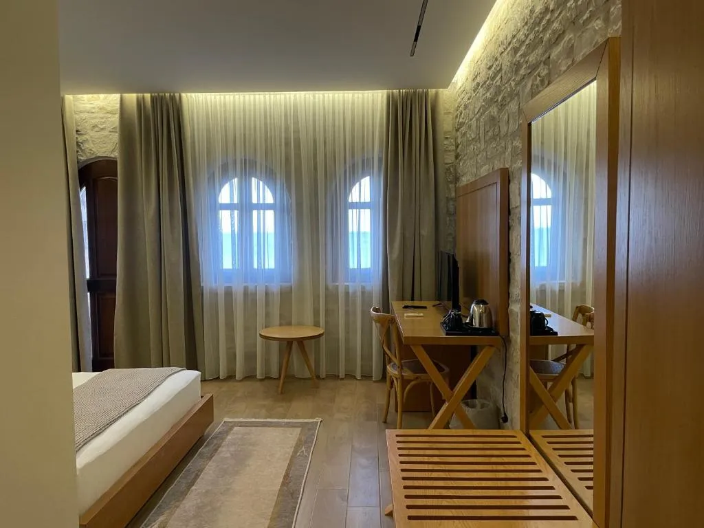 Valta Hotel — view 3