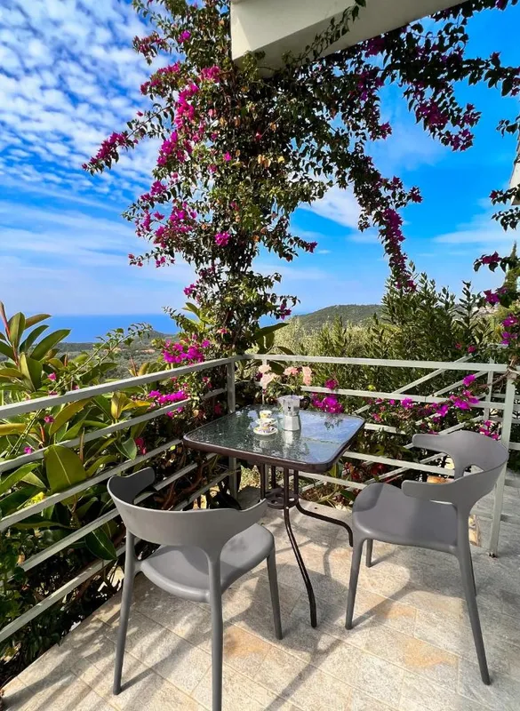 Vila Tatjana (Vuno) in Himara, Albania
