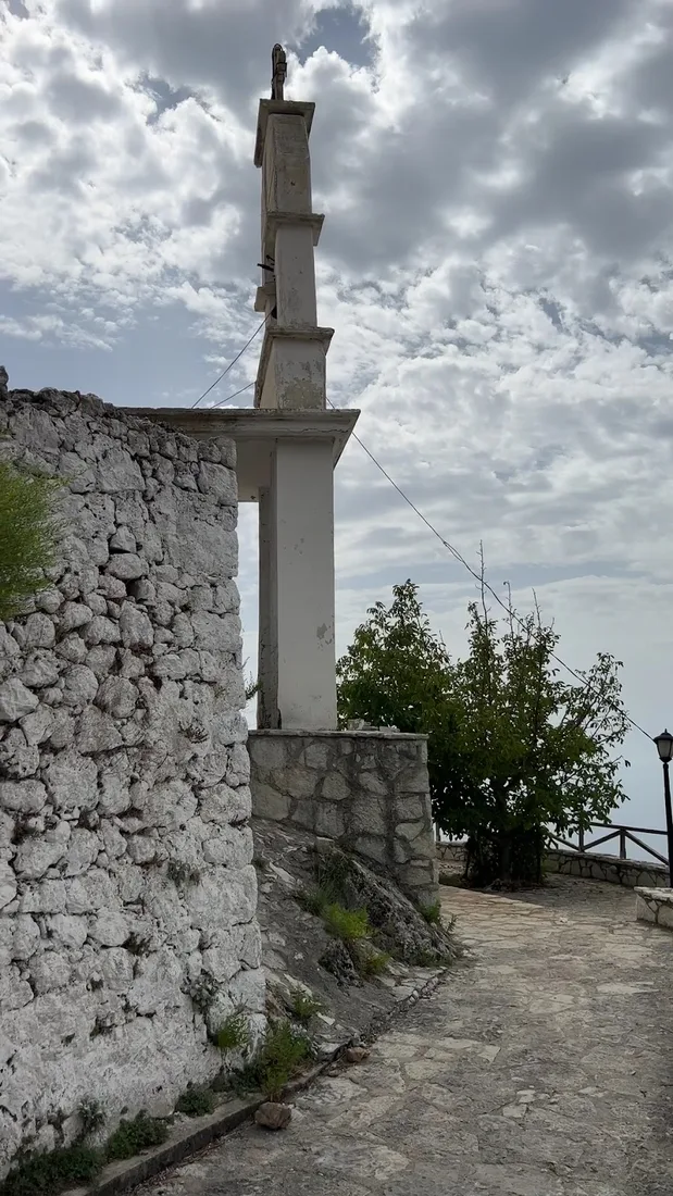 Byzantine masonry of the 13th-century Panagia Drymadon basilica