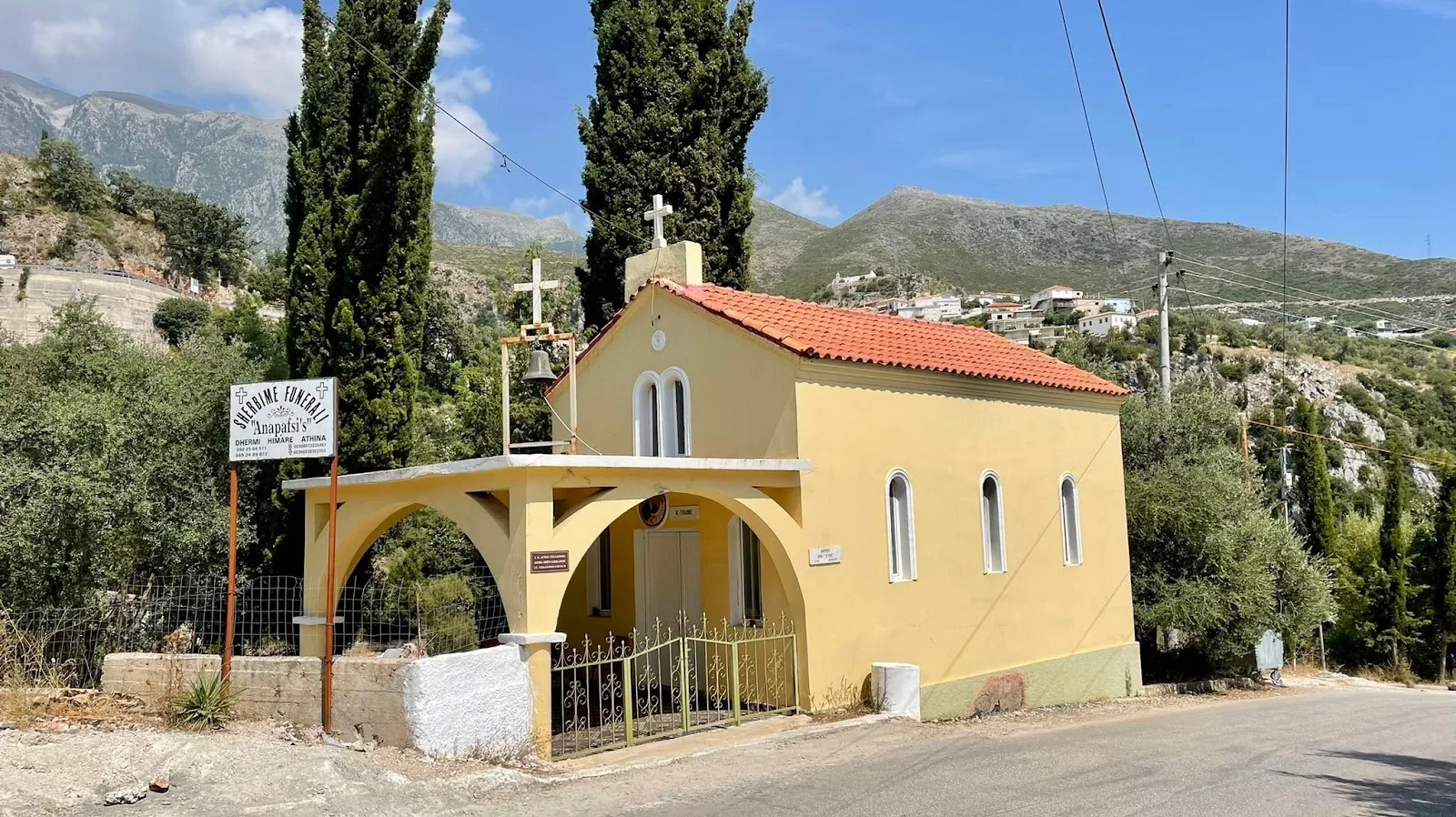 Path leading up to Panagia Drymadon monastery