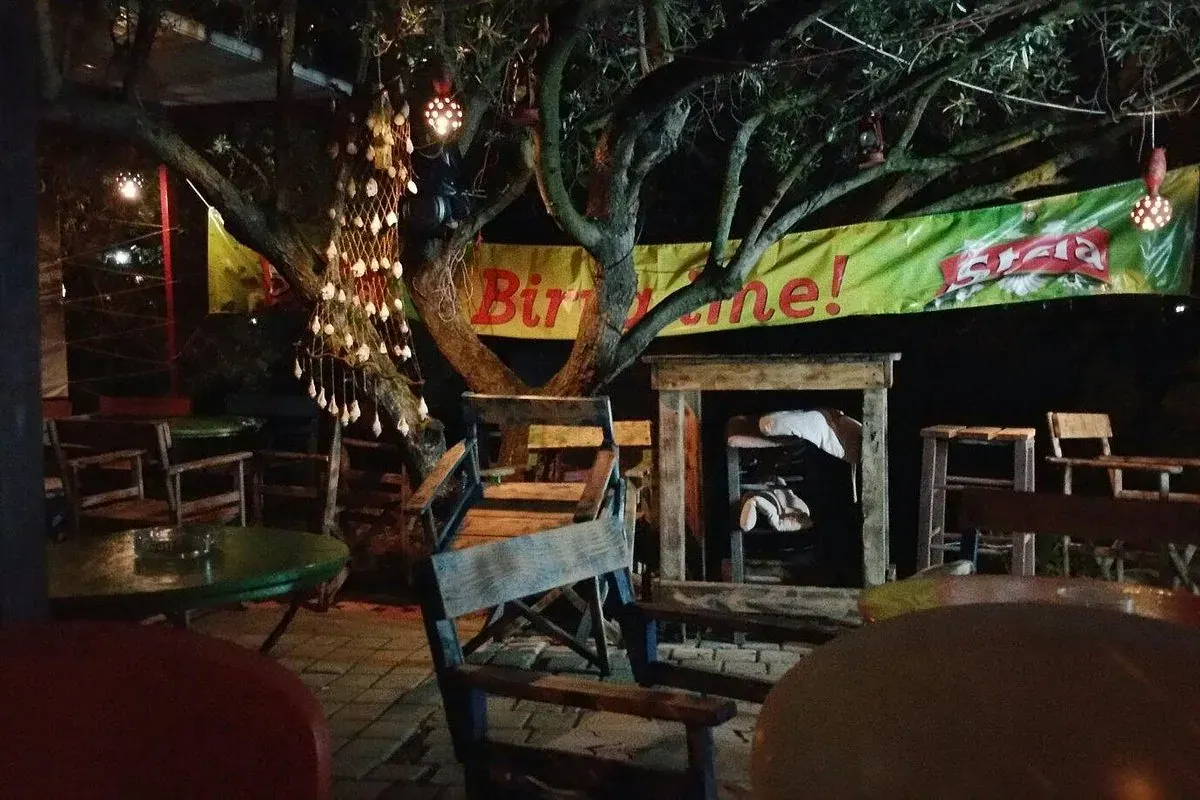 Red Indian Rock Cafe — photo 4