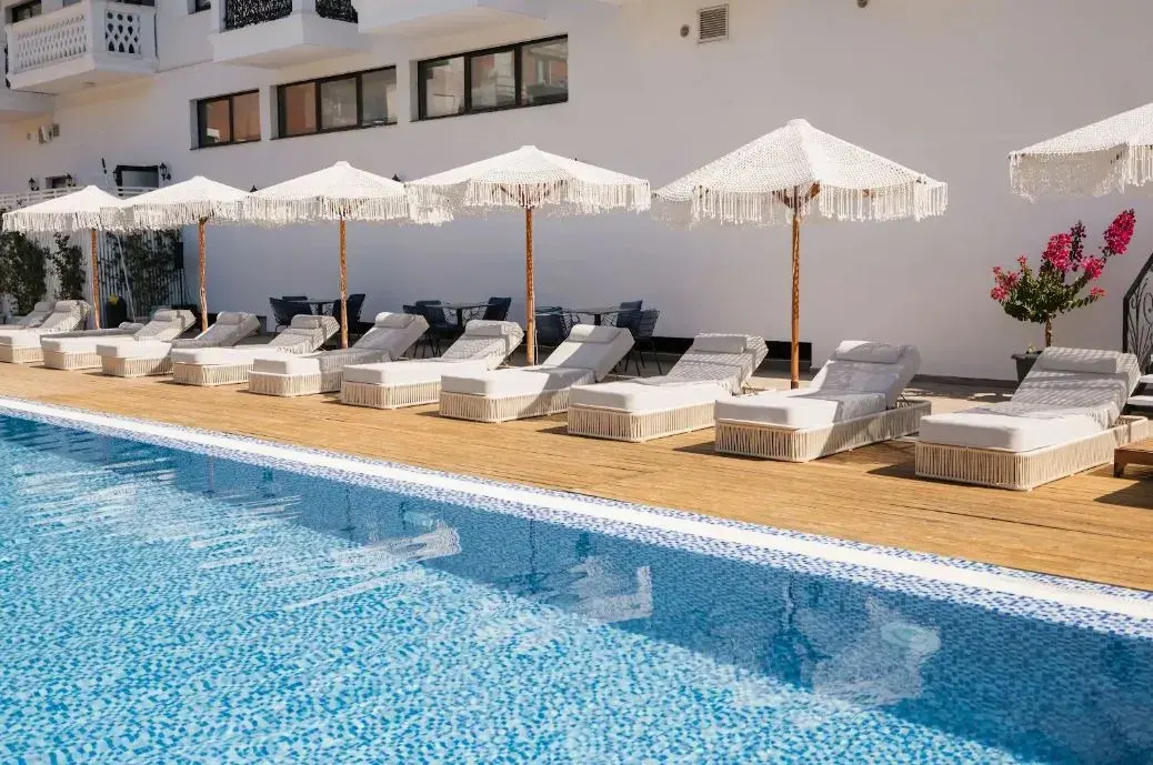 Chimaera Hotel — view 2