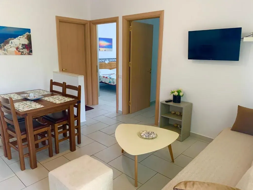 Sea Apartments Himare — view 4