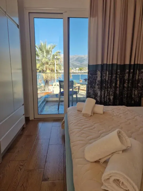 Seaside Hotel — view 3