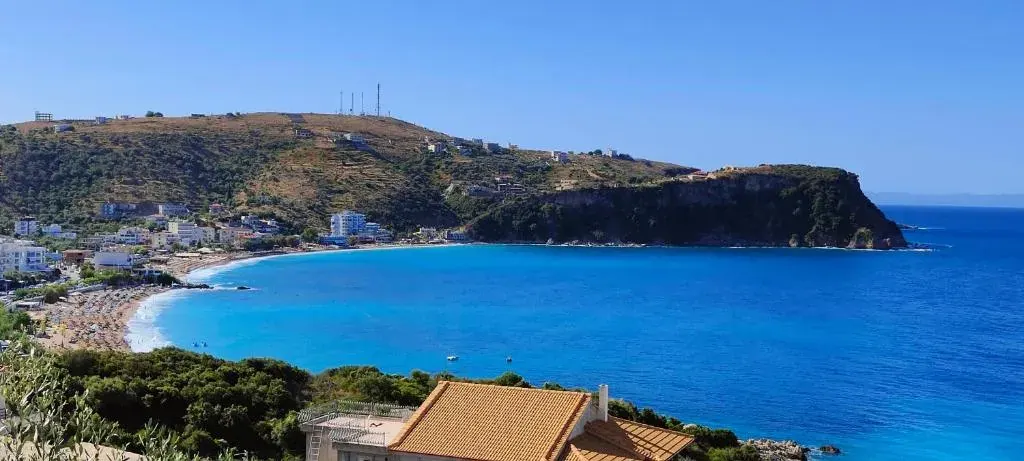 Villa Tato: Horizon Haven with Panoramic Sea Views — view 2