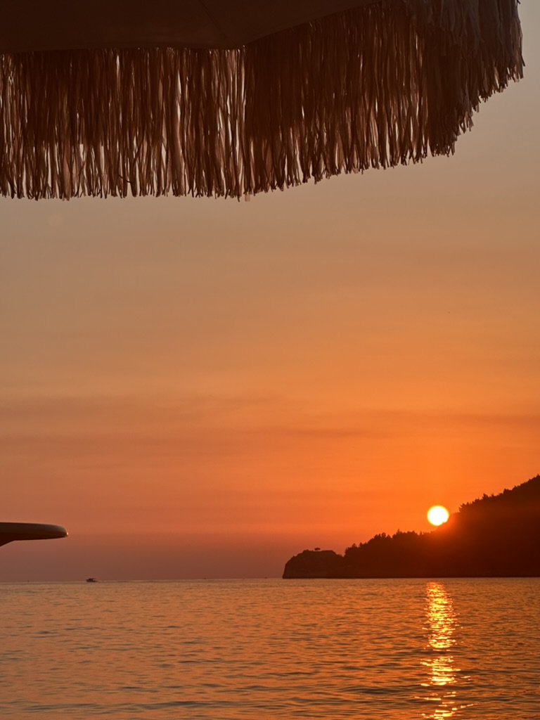 NAMOS Beach Bar nestled in the quiet Potami area