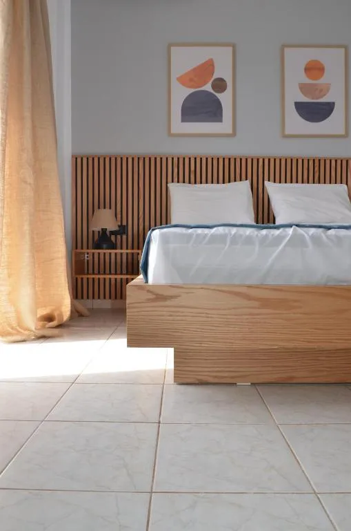 Deluxe Double Room with Balcony and Sea View at Harmonia Himara