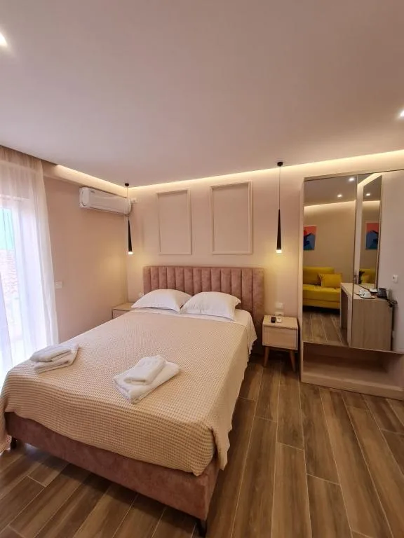 Triple Room with Balcony at Himara 28 Hotel