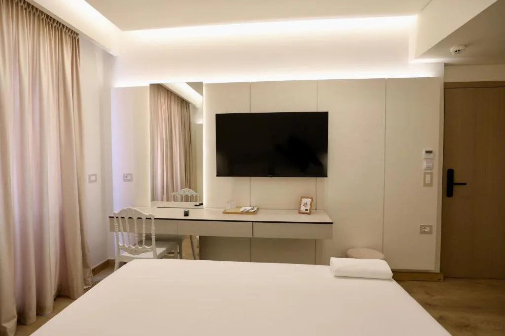 Double Room with Mountain View at Manolo & Jolie Luxury Villa