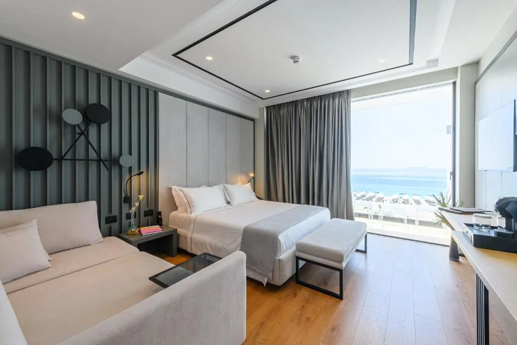 Deluxe Double Room with Balcony and Sea View at Miamar Luxury Hotel & Spa
