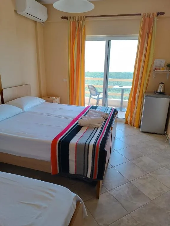 Deluxe Triple Room with Sea View at Vila Aleks