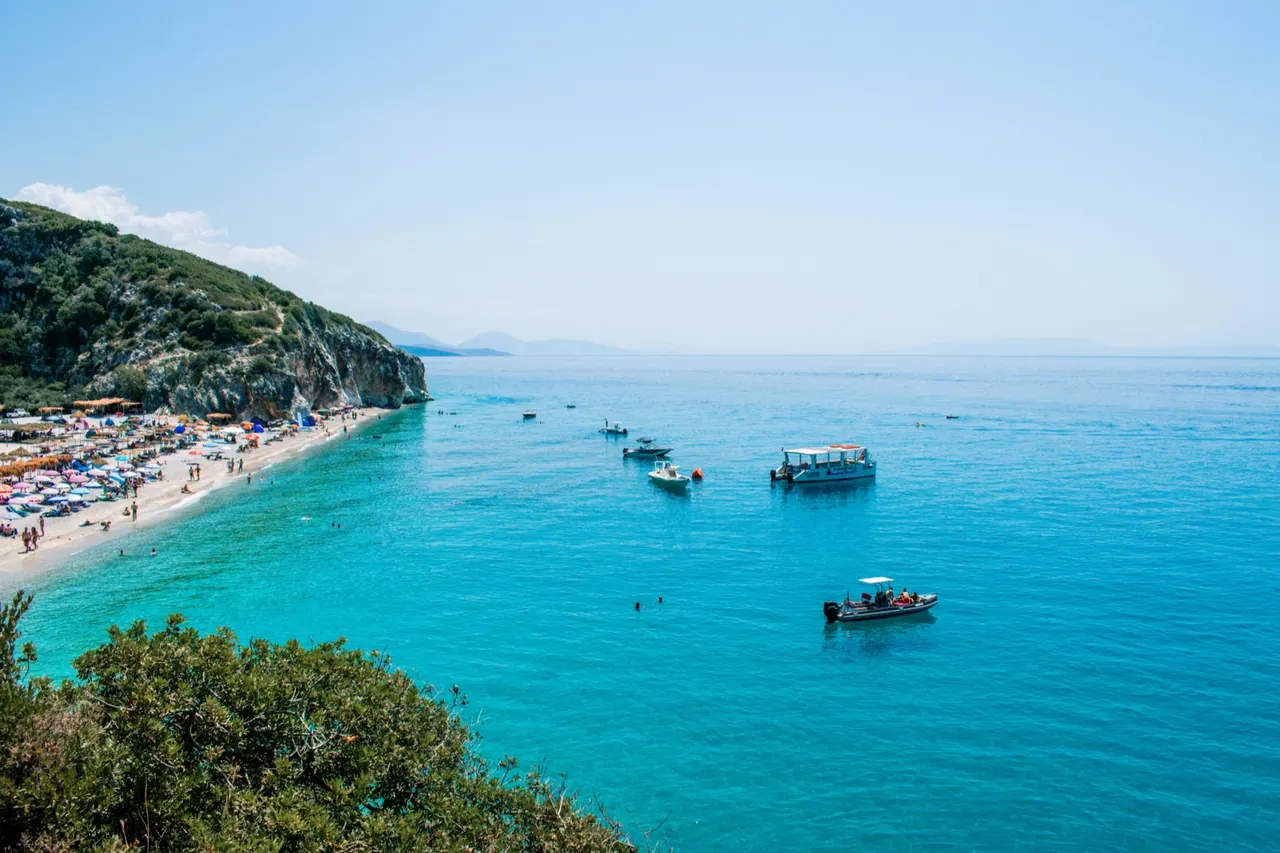 Representative Riviera image for saranda to corfu ferry planning