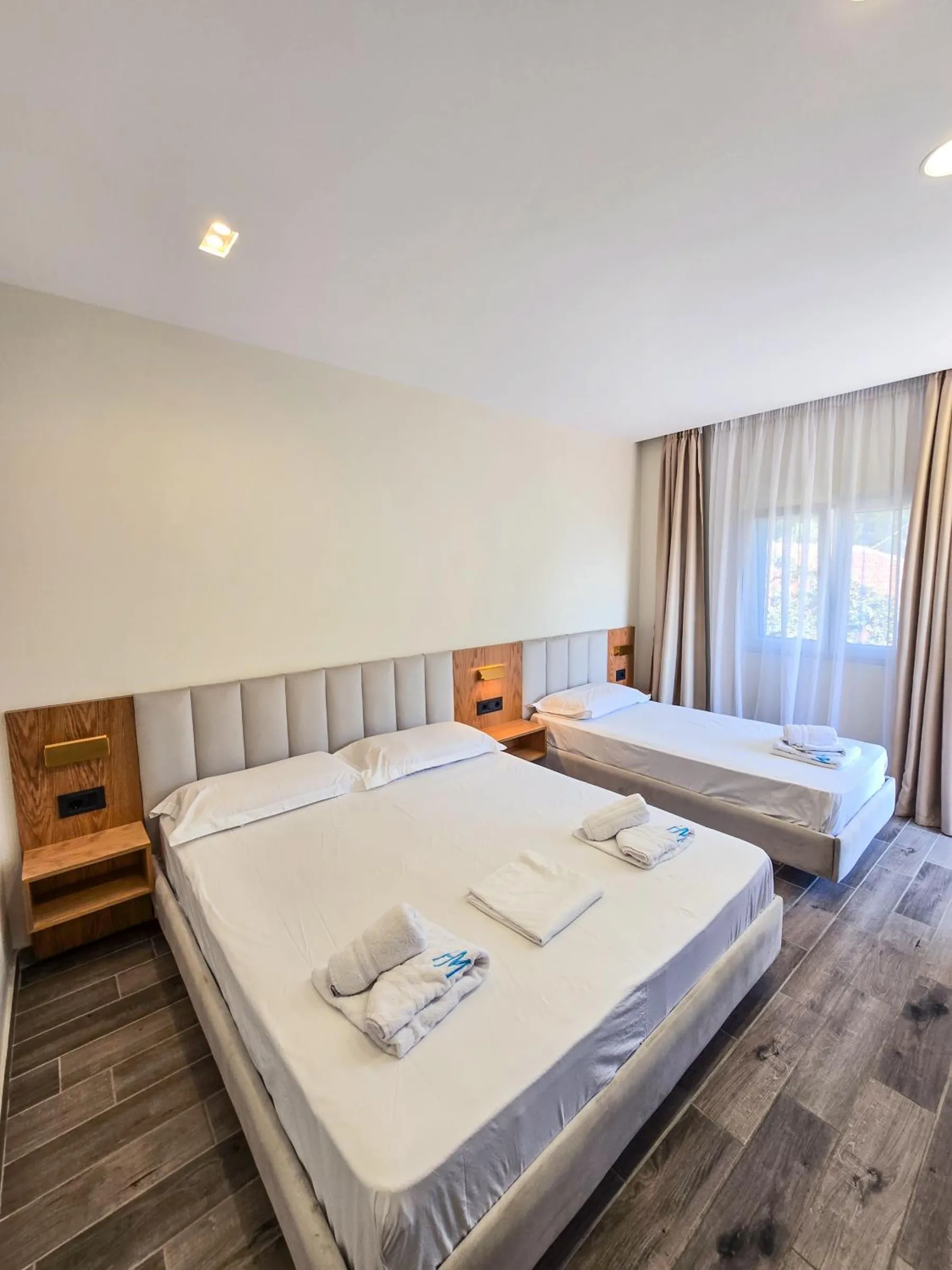 Azure Hotel Dhermi — view 3