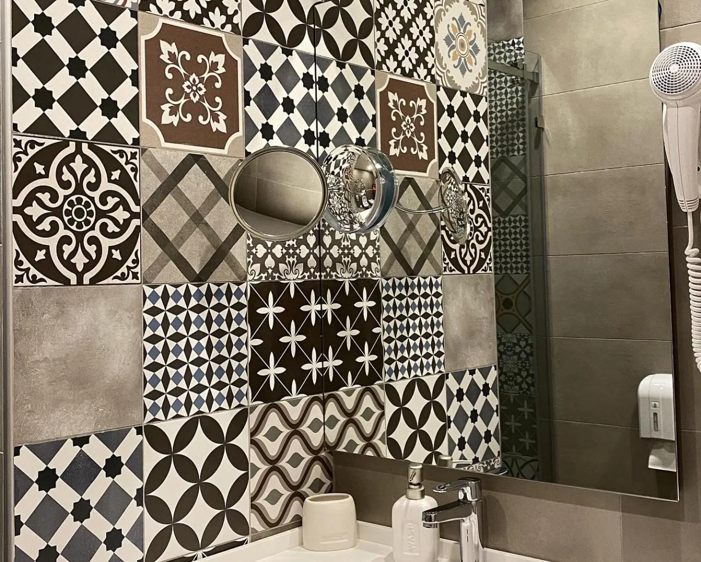 Drimades Blue Rooms — view 5