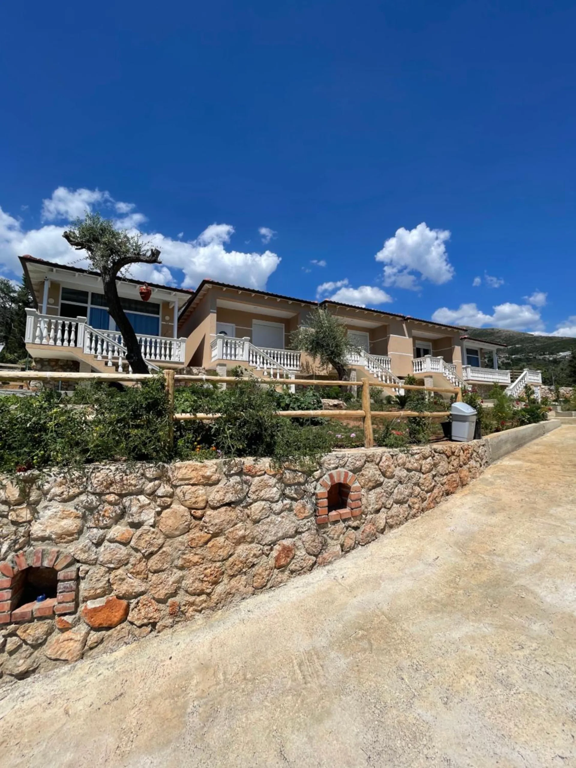 Essos Villas — view 5