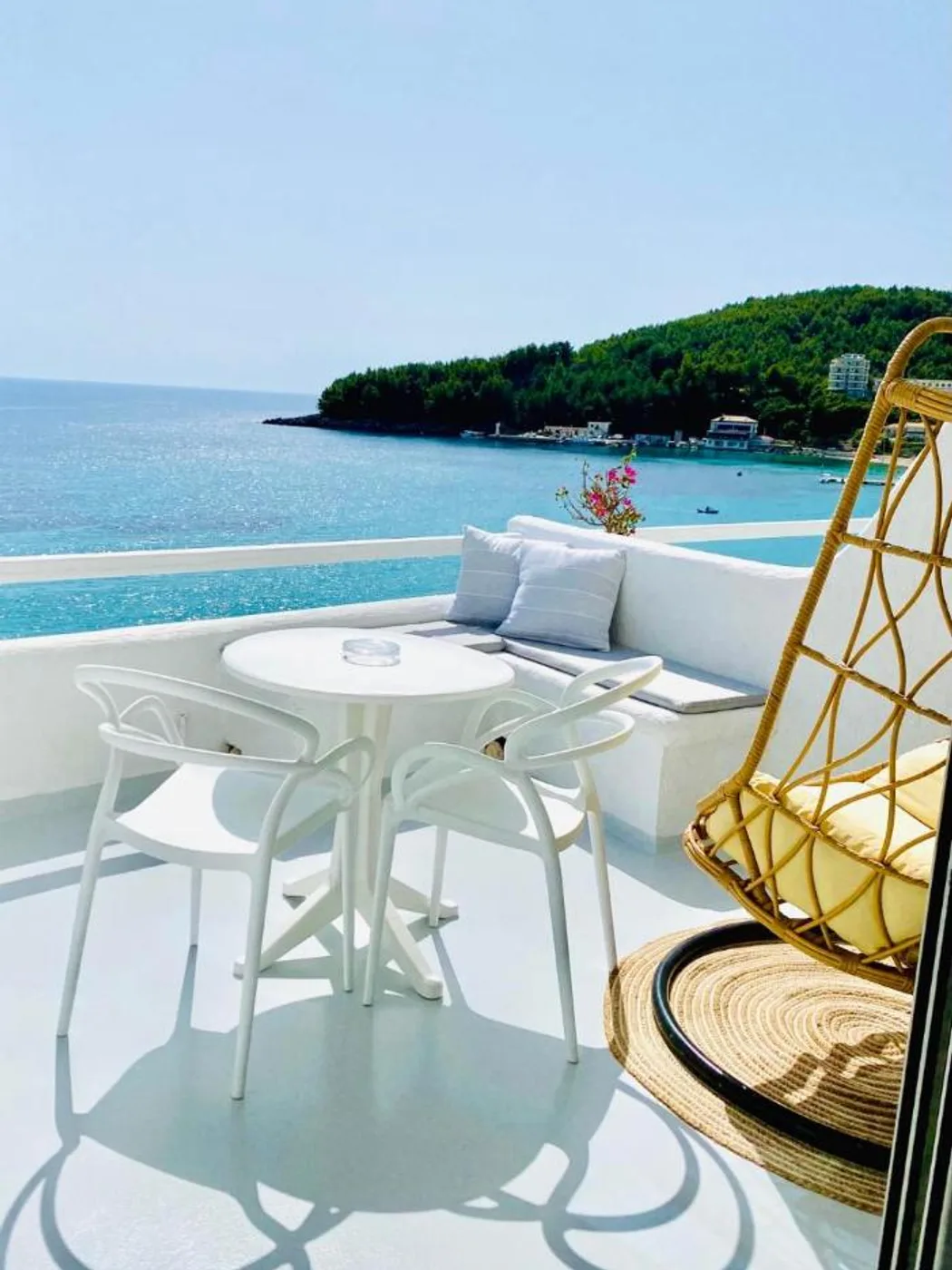 Geo & Art Boutique Hotel