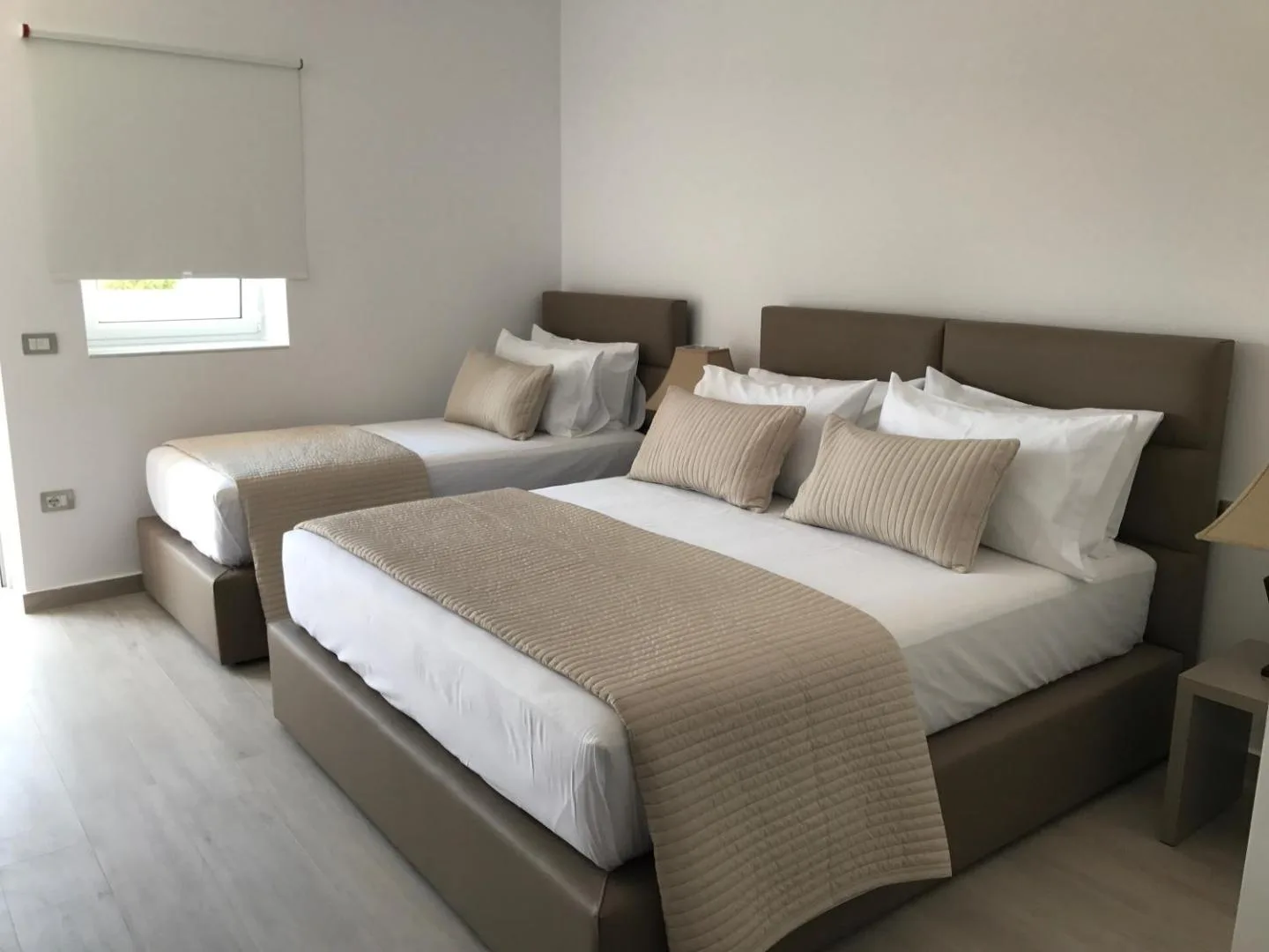 Golden View Residence — view 4