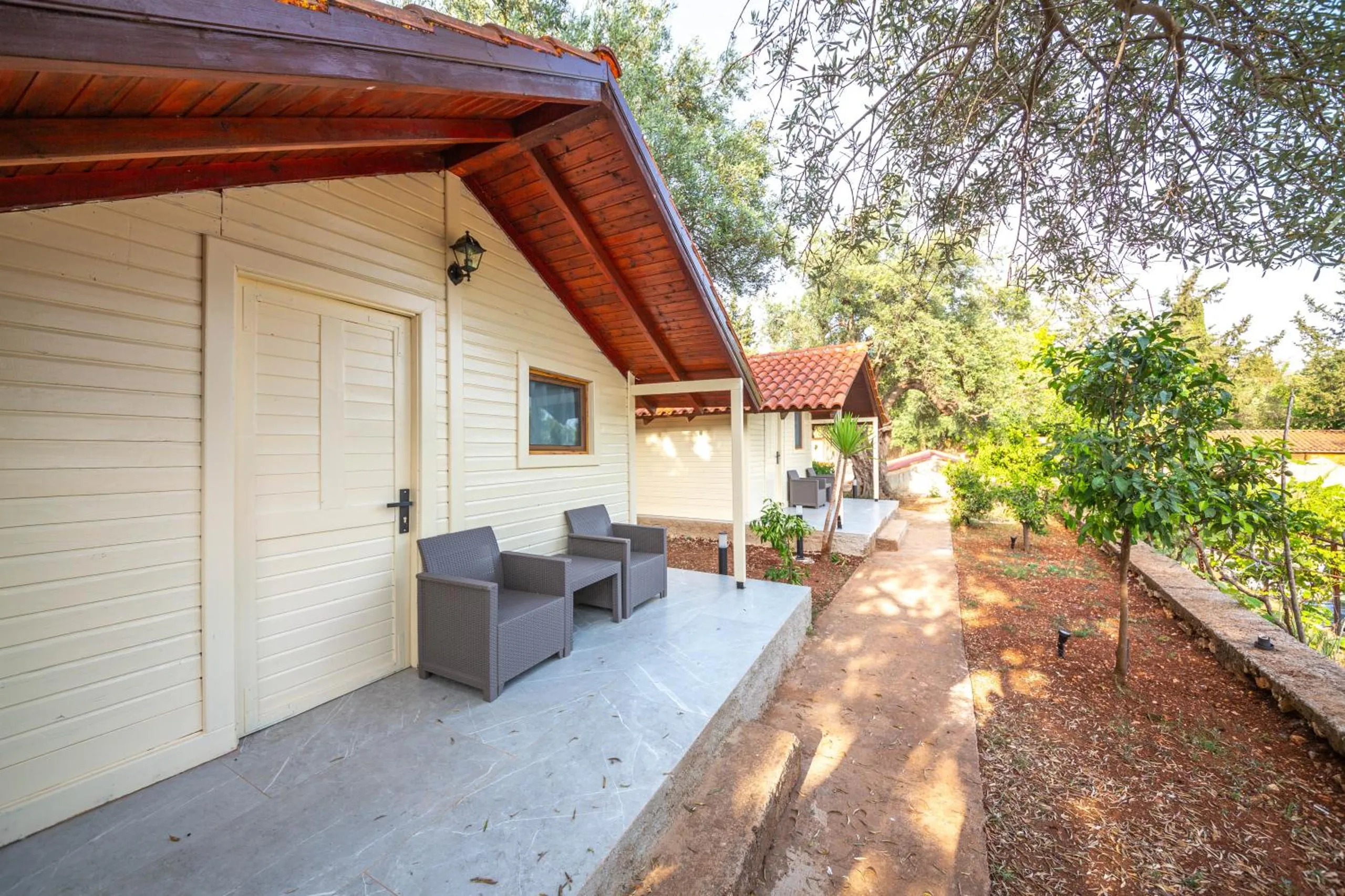 Lodges Shën Nikolla — view 3
