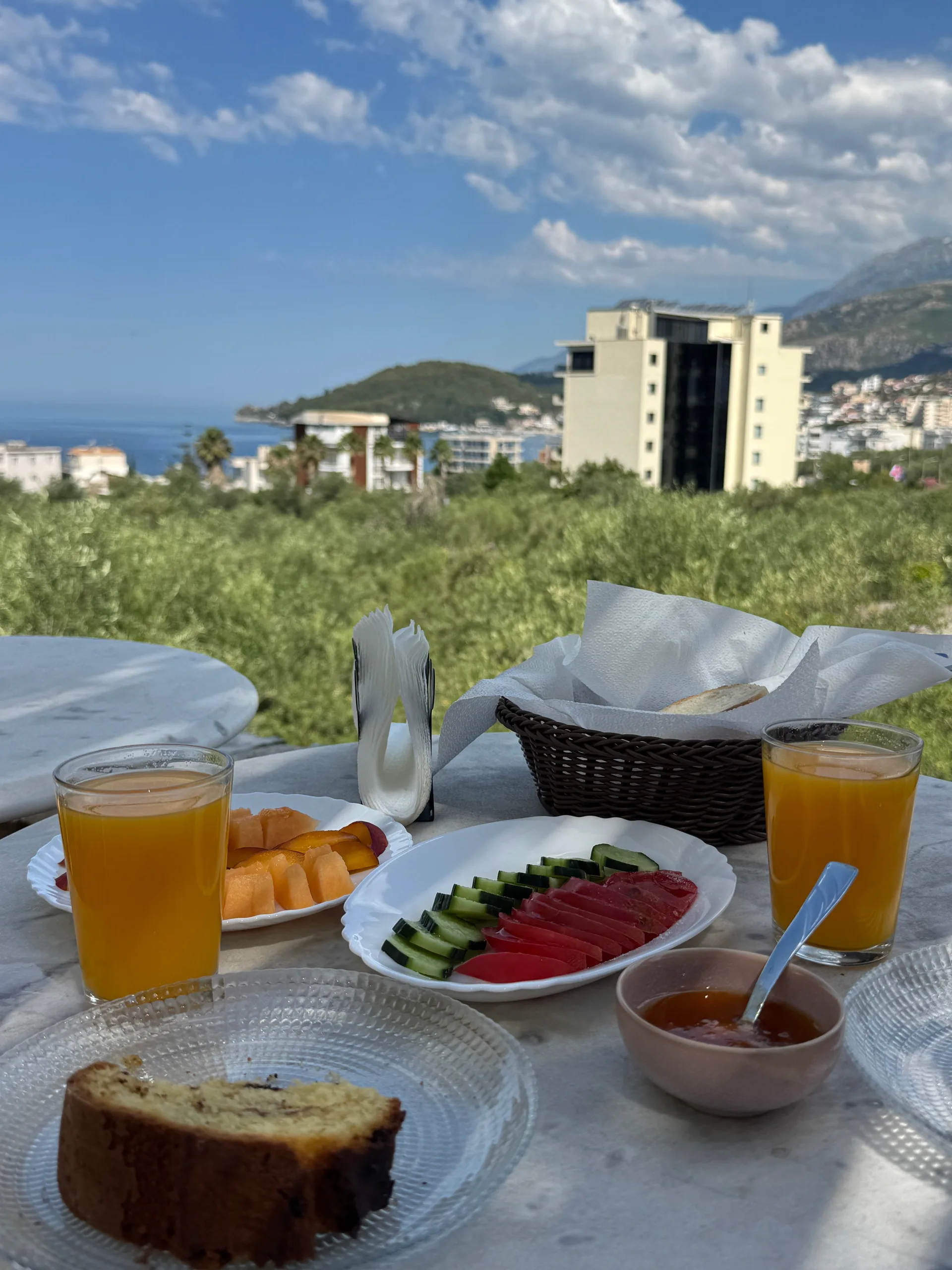 Toni Retzo Rooms — view 2
